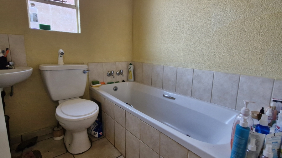 2 Bedroom Property for Sale in Salfin Gauteng