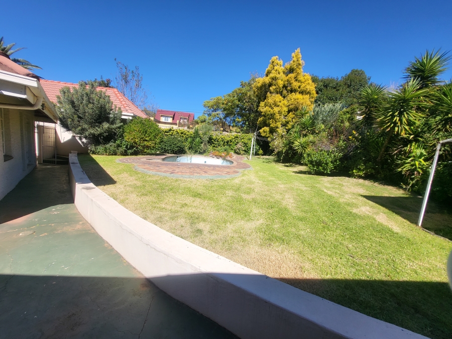 3 Bedroom Property for Sale in Mondeor Gauteng