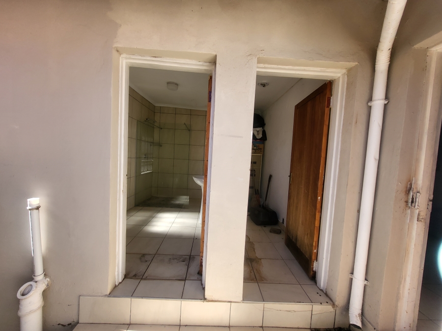 3 Bedroom Property for Sale in Mondeor Gauteng