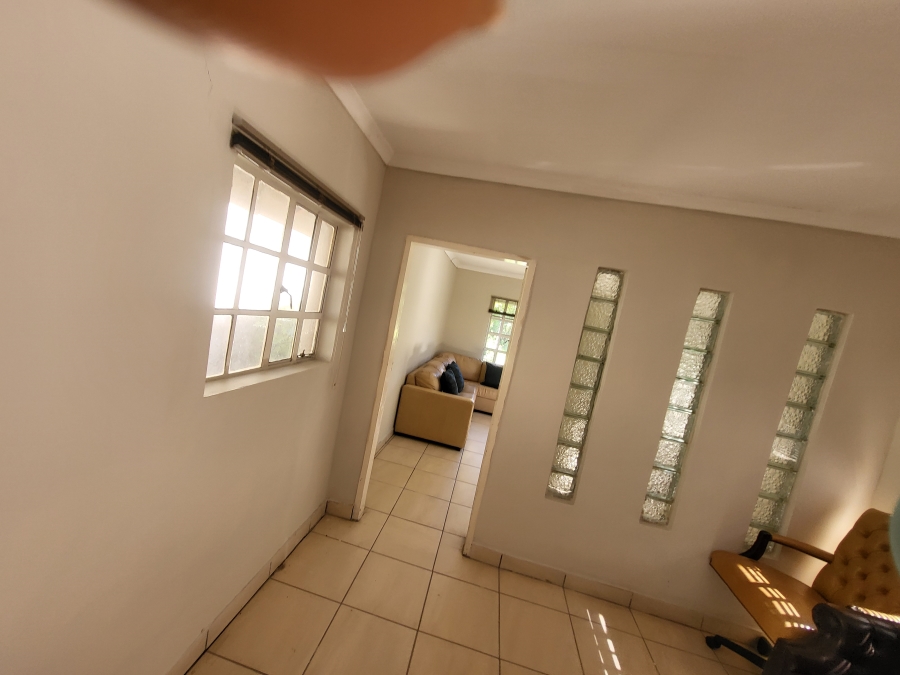 3 Bedroom Property for Sale in Mondeor Gauteng