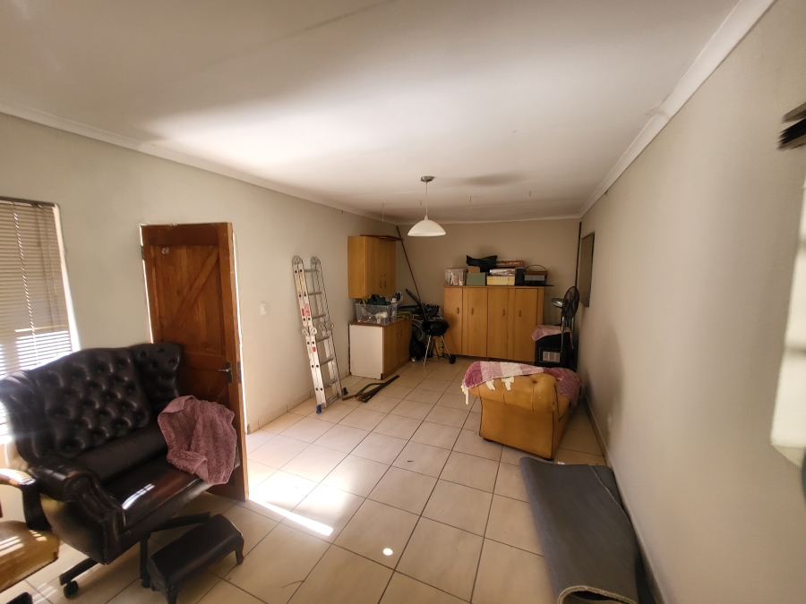 3 Bedroom Property for Sale in Mondeor Gauteng