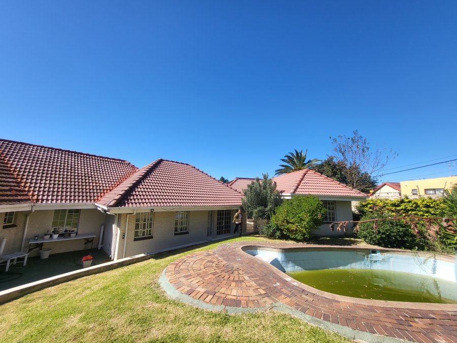 3 Bedroom Property for Sale in Mondeor Gauteng