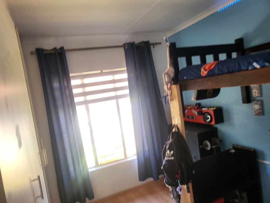 3 Bedroom Property for Sale in Mondeor Gauteng