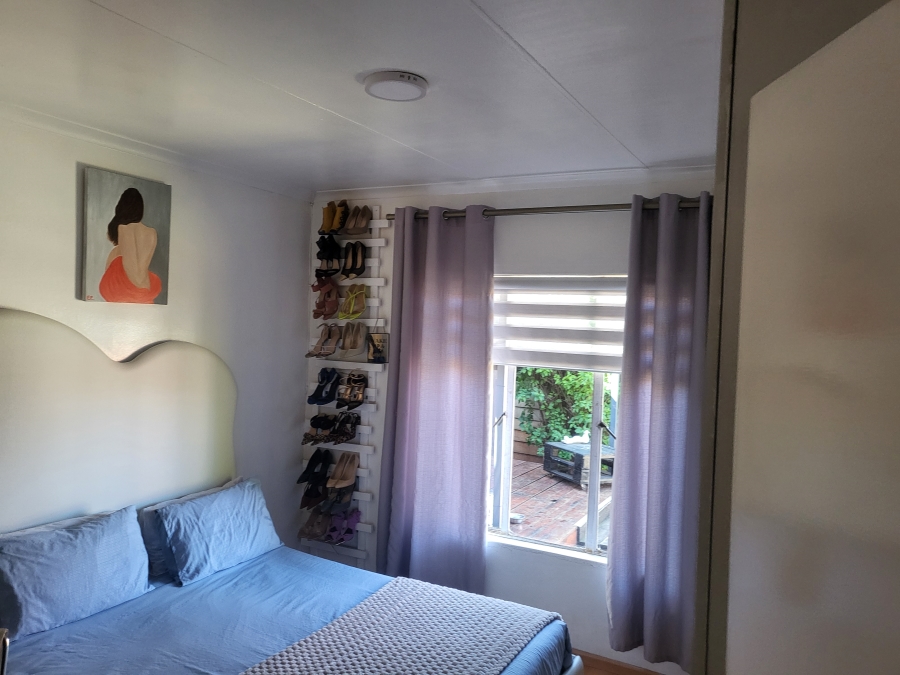 3 Bedroom Property for Sale in Mondeor Gauteng
