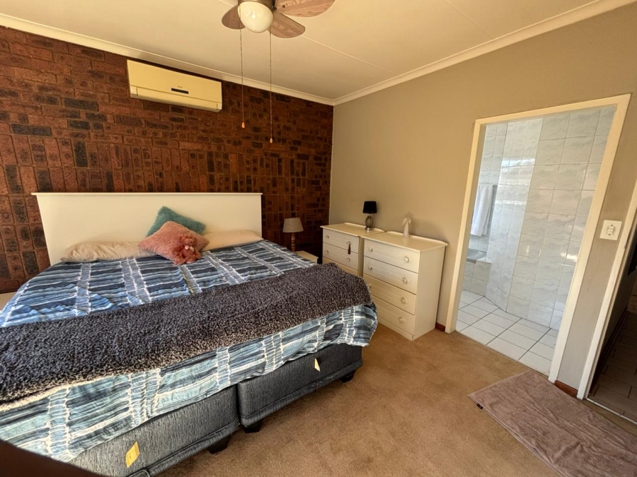 3 Bedroom Property for Sale in Mayberry Park Gauteng