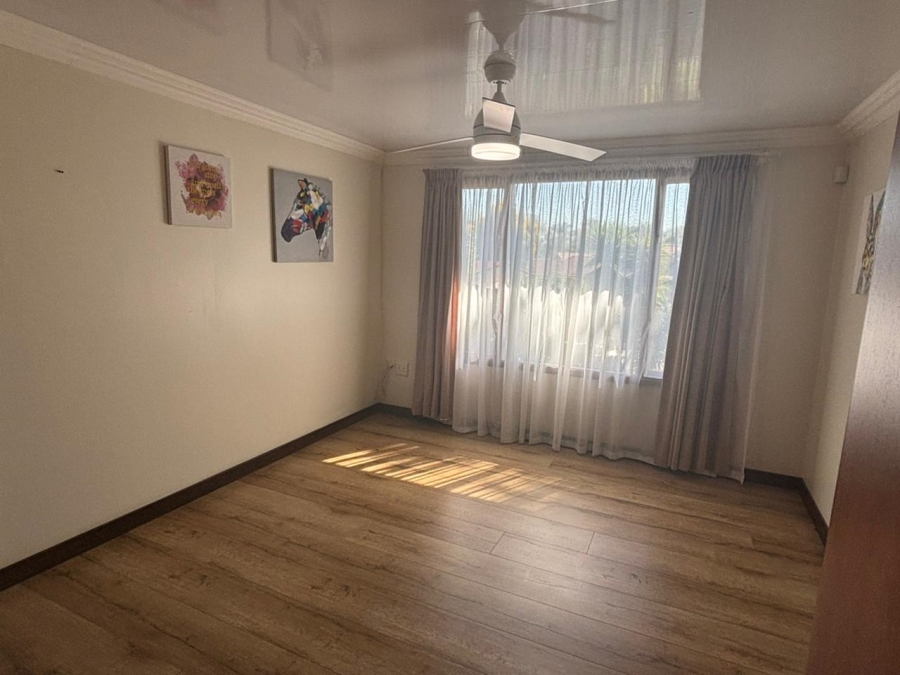 3 Bedroom Property for Sale in Verwoerdpark Gauteng