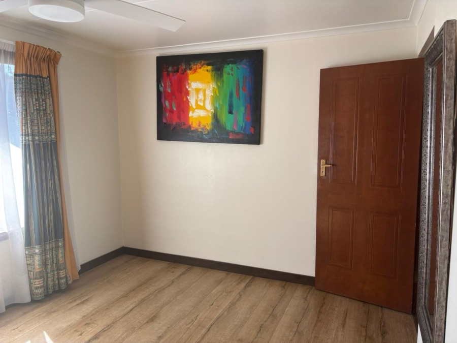3 Bedroom Property for Sale in Verwoerdpark Gauteng