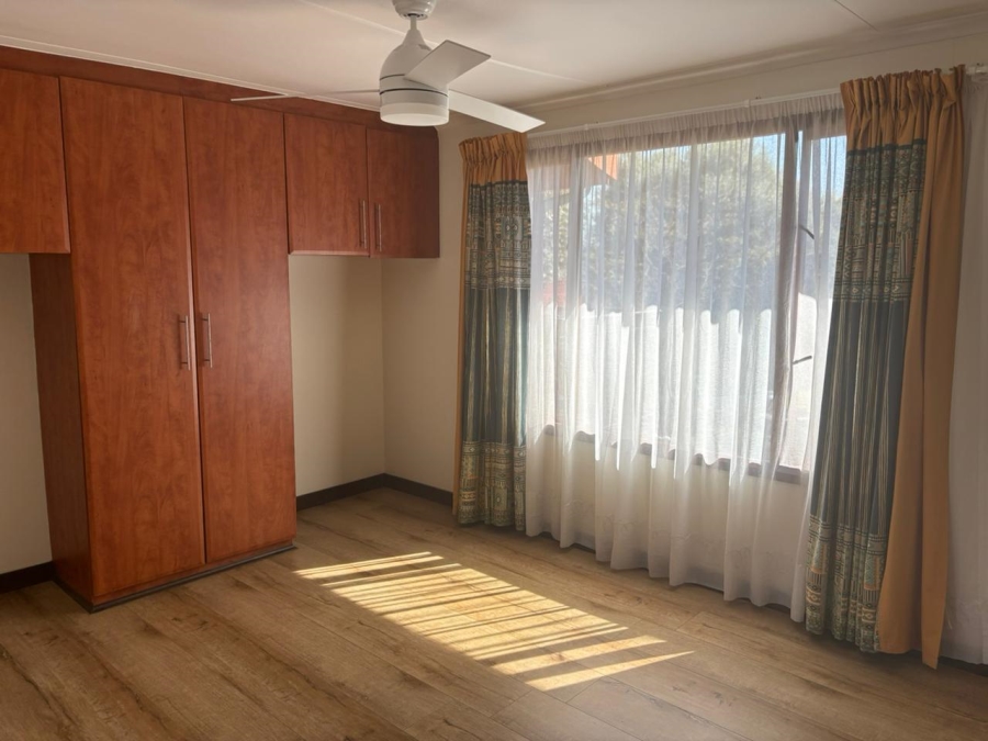3 Bedroom Property for Sale in Verwoerdpark Gauteng
