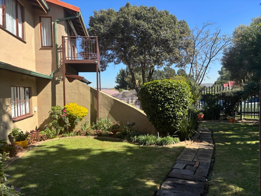 3 Bedroom Property for Sale in Verwoerdpark Gauteng