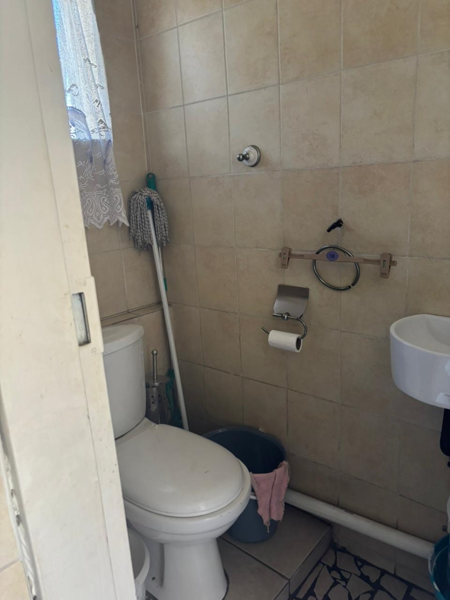 3 Bedroom Property for Sale in Verwoerdpark Gauteng