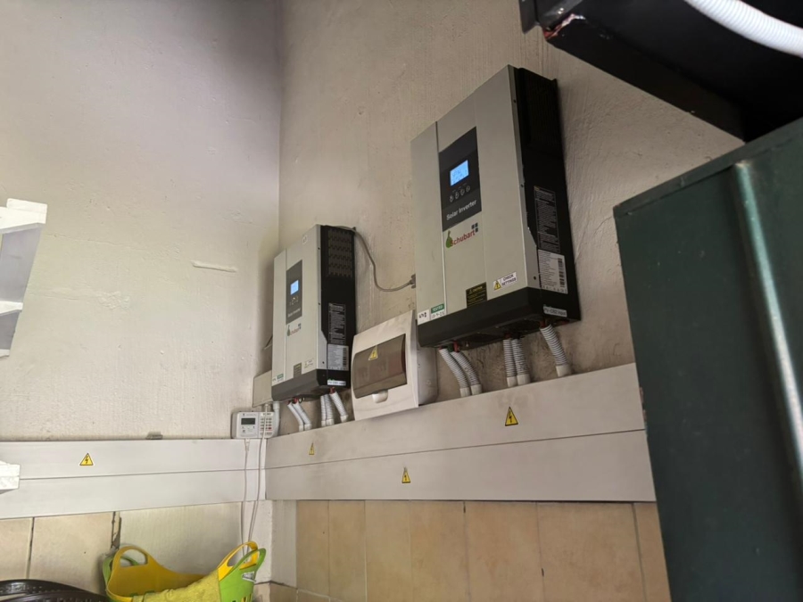 3 Bedroom Property for Sale in Verwoerdpark Gauteng