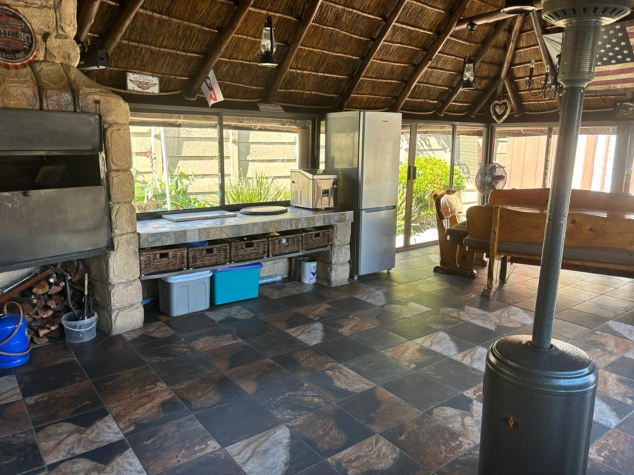 3 Bedroom Property for Sale in Verwoerdpark Gauteng