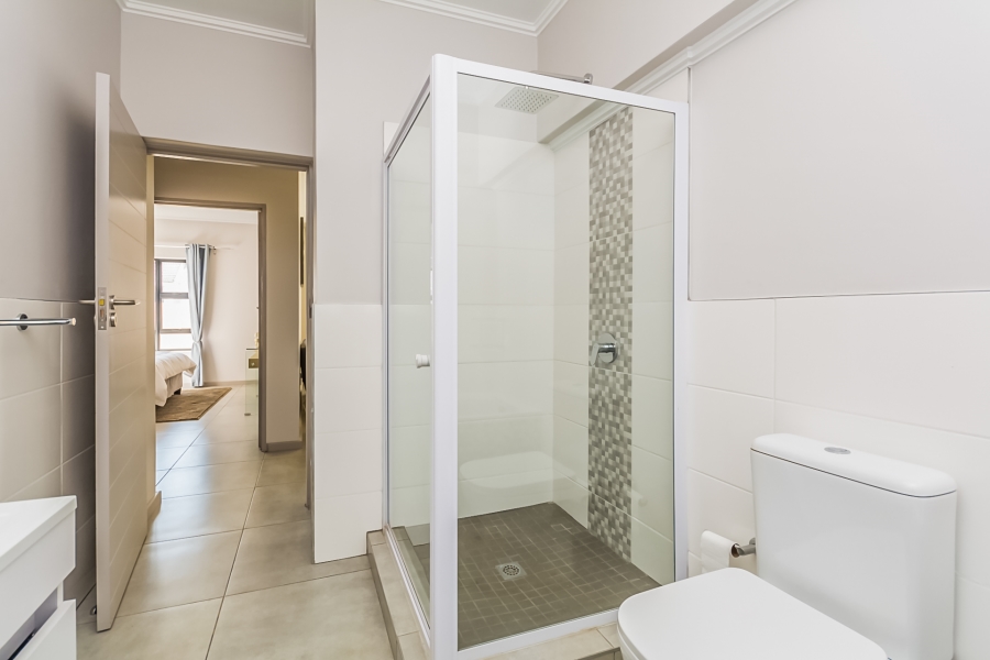 2 Bedroom Property for Sale in Glen Marais Gauteng