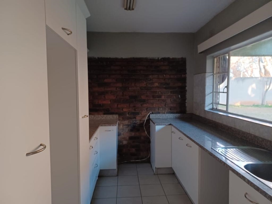 2 Bedroom Property for Sale in Kempton Park Central Gauteng