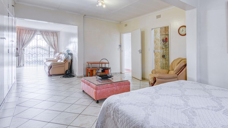 3 Bedroom Property for Sale in Glenvista Gauteng