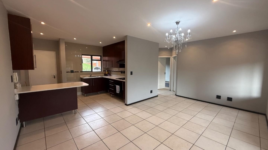 2 Bedroom Property for Sale in Glenvista Gauteng