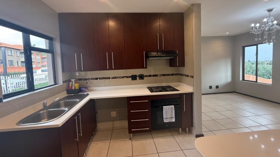 2 Bedroom Property for Sale in Glenvista Gauteng