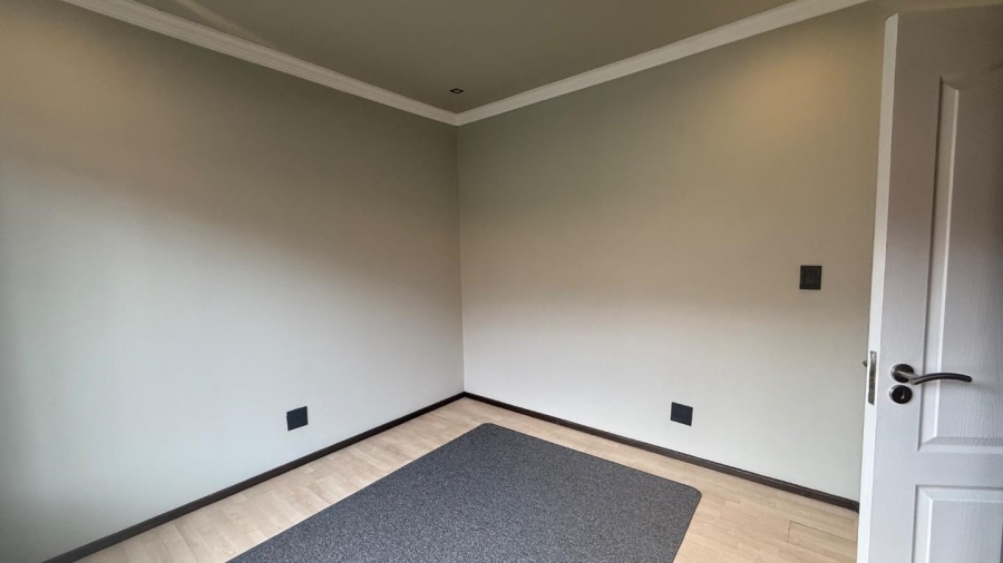 2 Bedroom Property for Sale in Glenvista Gauteng