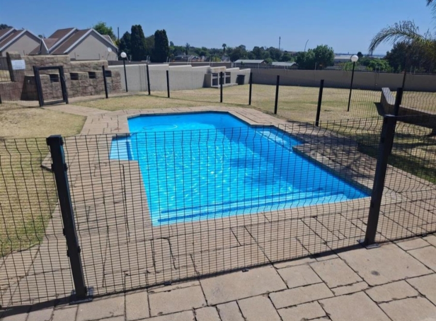 3 Bedroom Property for Sale in Eden Glen Gauteng