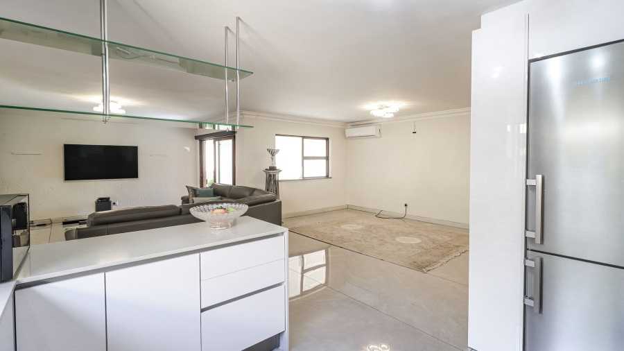 3 Bedroom Property for Sale in Sunninghill Gauteng
