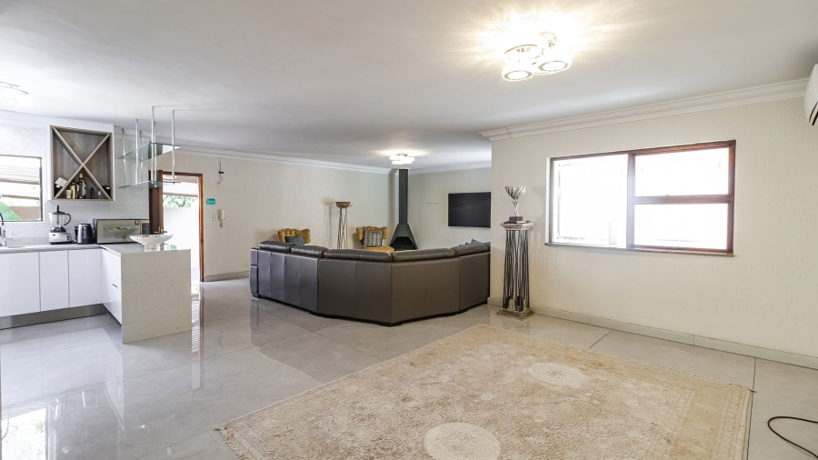3 Bedroom Property for Sale in Sunninghill Gauteng