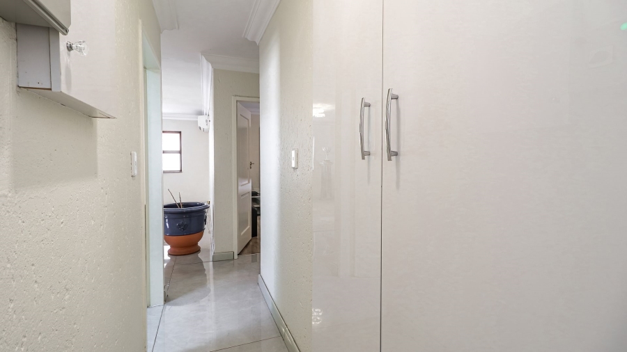 3 Bedroom Property for Sale in Sunninghill Gauteng