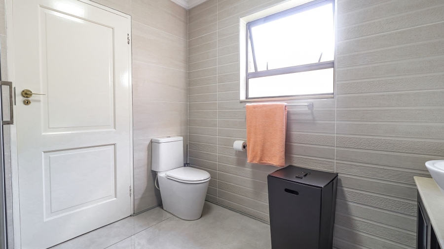 3 Bedroom Property for Sale in Sunninghill Gauteng