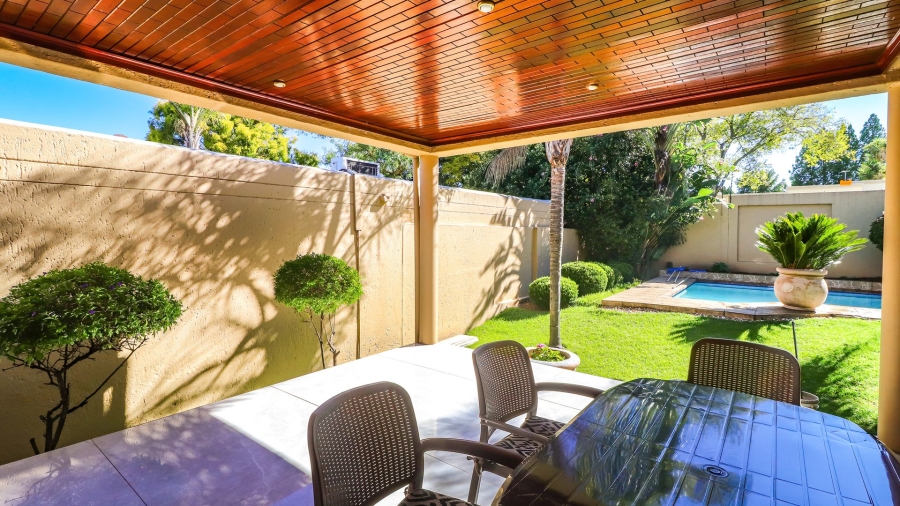 3 Bedroom Property for Sale in Sunninghill Gauteng