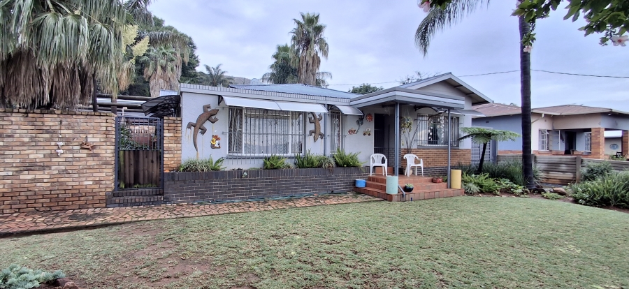 3 Bedroom Property for Sale in Mountain View Gauteng