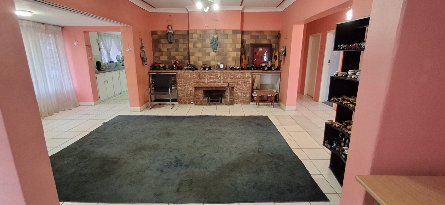 3 Bedroom Property for Sale in Mountain View Gauteng