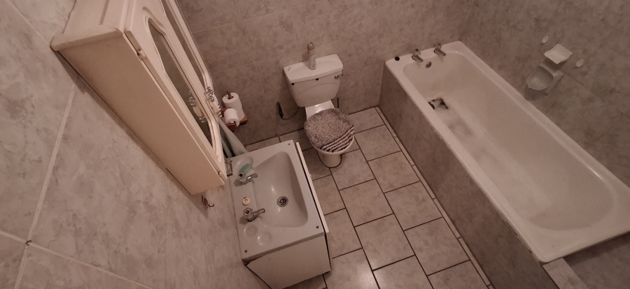 3 Bedroom Property for Sale in Mountain View Gauteng