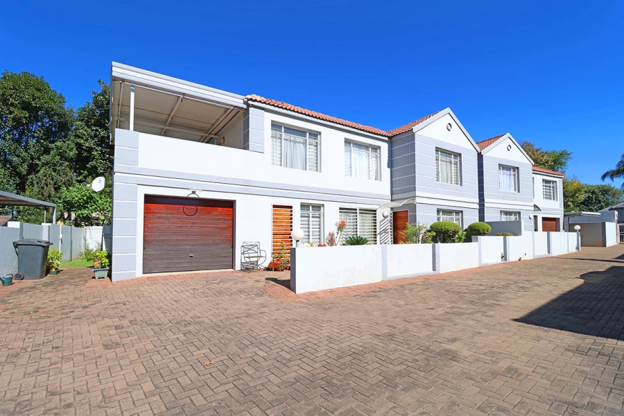 3 Bedroom Property for Sale in Glenhazel Gauteng