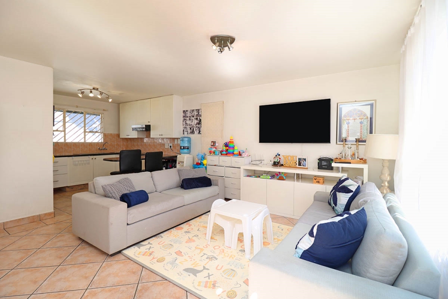 3 Bedroom Property for Sale in Glenhazel Gauteng