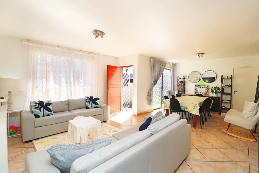 3 Bedroom Property for Sale in Glenhazel Gauteng