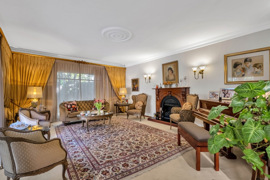 5 Bedroom Property for Sale in Morningside Manor Gauteng