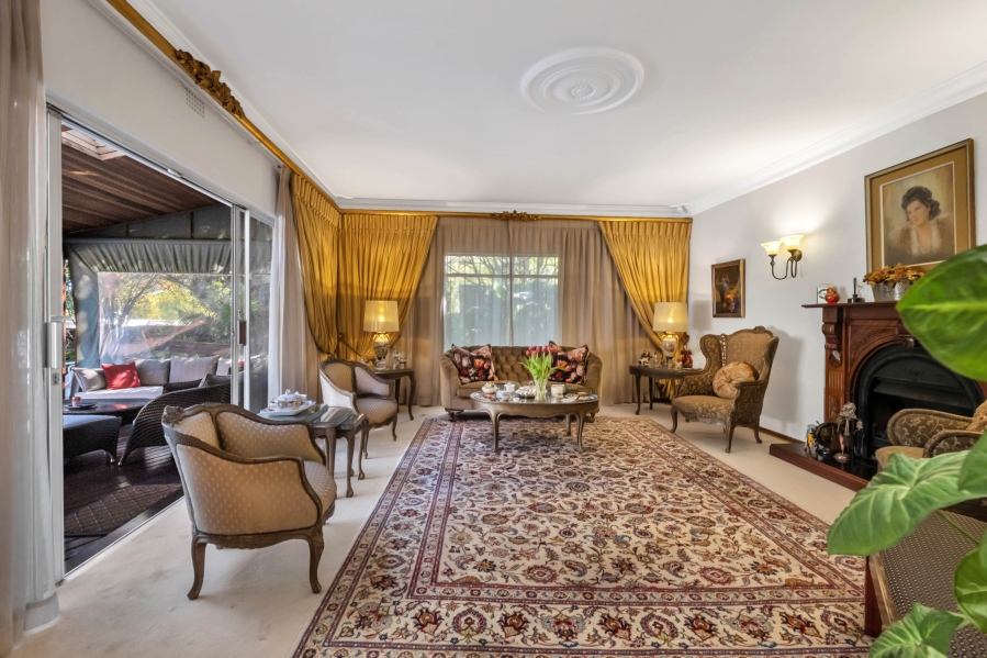 5 Bedroom Property for Sale in Morningside Manor Gauteng