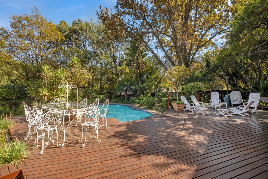 5 Bedroom Property for Sale in Morningside Manor Gauteng