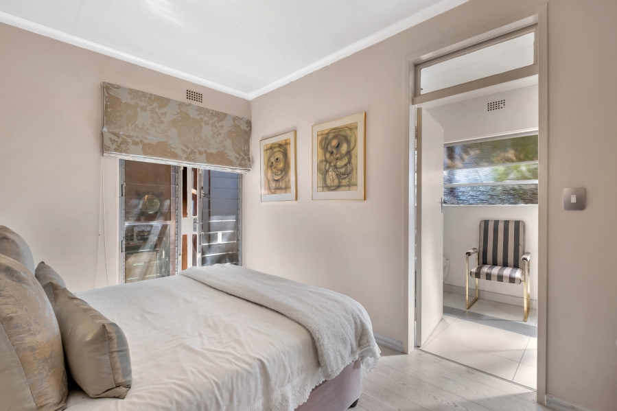 5 Bedroom Property for Sale in Morningside Manor Gauteng