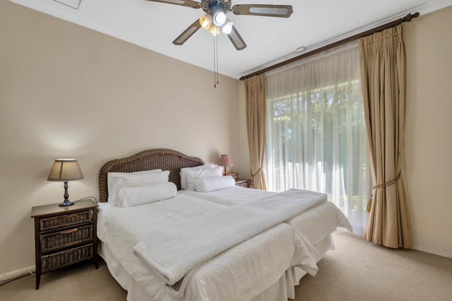 5 Bedroom Property for Sale in Morningside Manor Gauteng