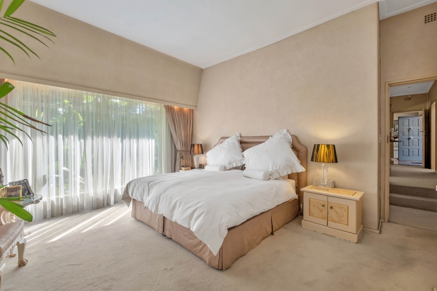 5 Bedroom Property for Sale in Morningside Manor Gauteng
