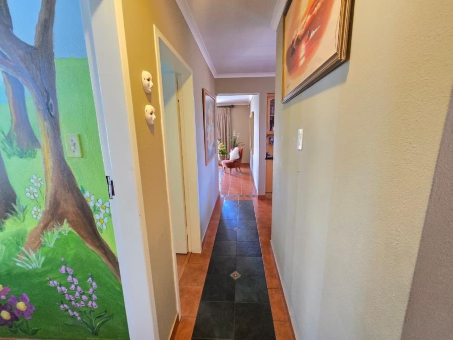 3 Bedroom Property for Sale in Brackendowns Gauteng