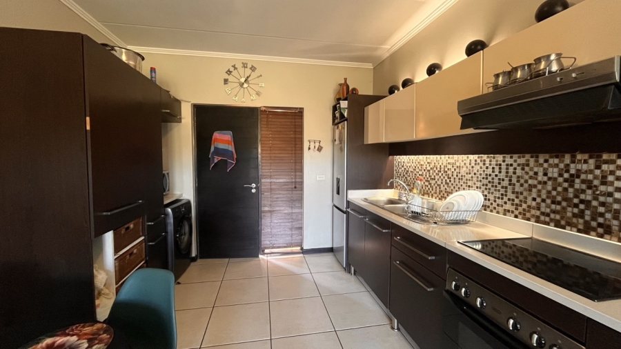 2 Bedroom Property for Sale in Glenvista Gauteng