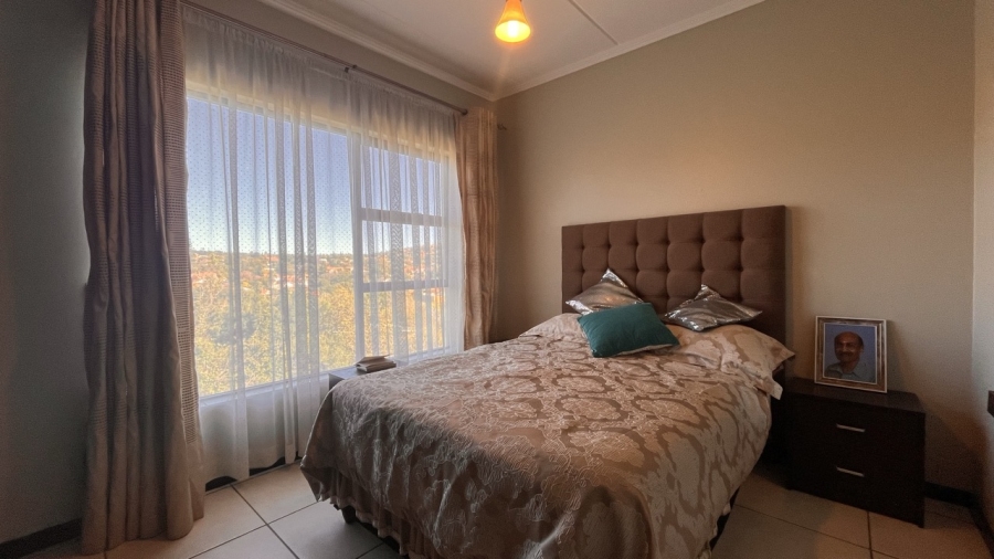 2 Bedroom Property for Sale in Glenvista Gauteng
