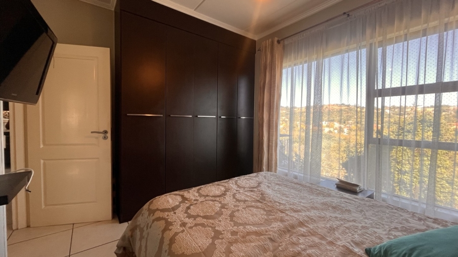 2 Bedroom Property for Sale in Glenvista Gauteng