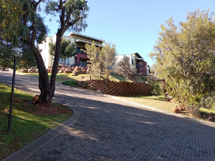 2 Bedroom Property for Sale in Glenvista Gauteng