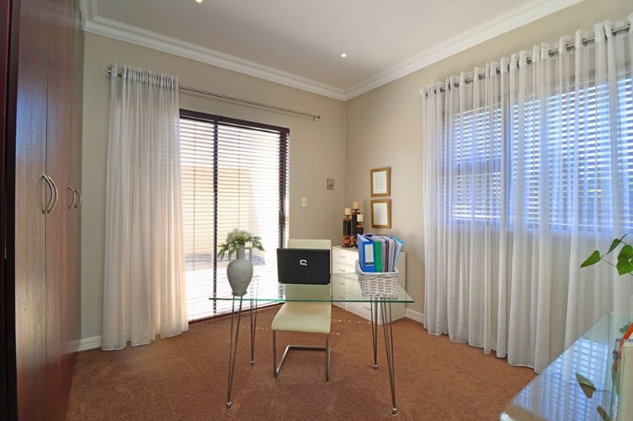 3 Bedroom Property for Sale in Bedfordview Gauteng