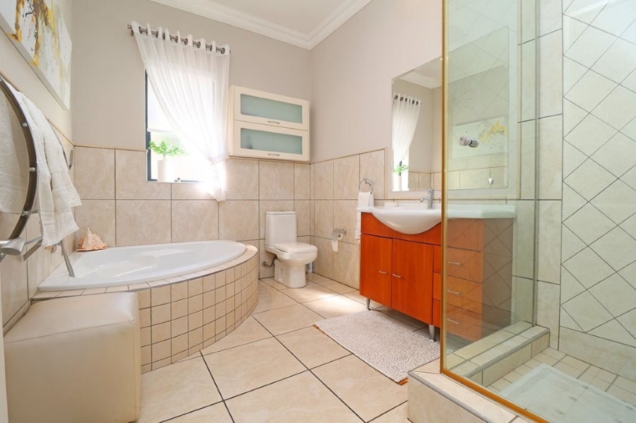 3 Bedroom Property for Sale in Bedfordview Gauteng