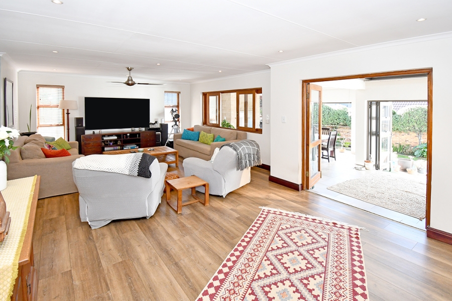 3 Bedroom Property for Sale in Greenstone Hill Gauteng