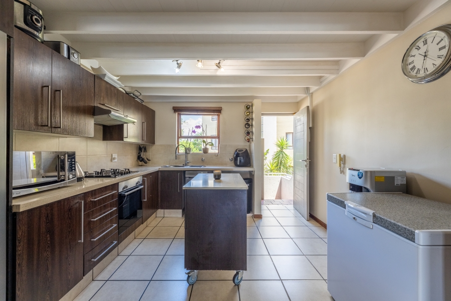 2 Bedroom Property for Sale in Broadacres Gauteng