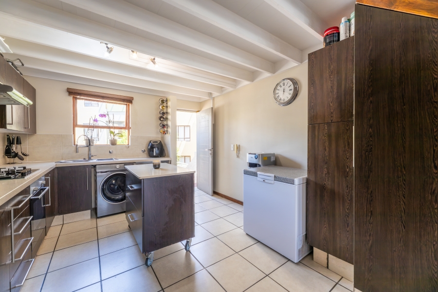 2 Bedroom Property for Sale in Broadacres Gauteng